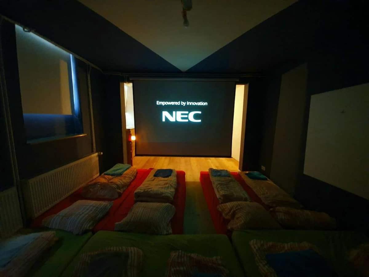 Family Friendly Funhouse Centrally Located In Ottensen Hamburg Bagian luar foto